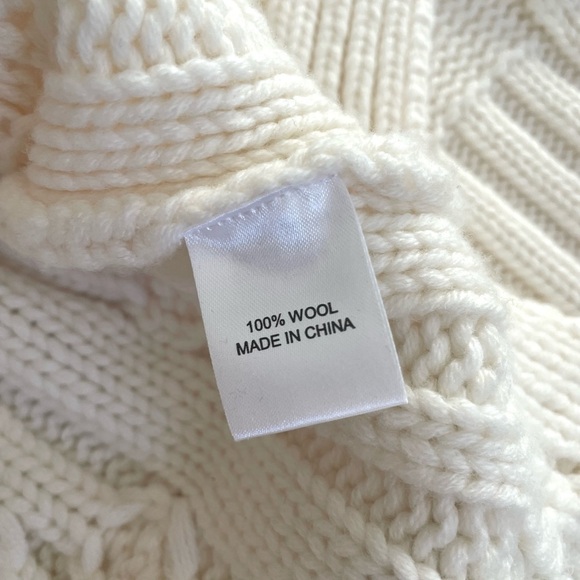 NWOT Tuckernuck Ivory Cable Knit 100% Wool Sweater XS - Picture 7 of 10
